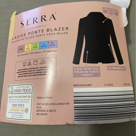 Serra Ladies Ponte Blazer (NWT) - Picture 4 of 7